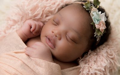 Why I Shoot Exclusively In Studio  -Newborn Photography-